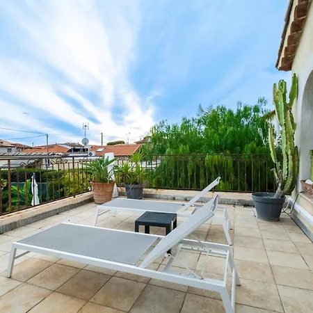 Villa 8 Personnes Bord De Cagnes-sur-Mer